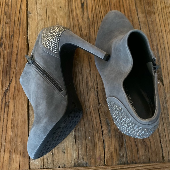 ANTONIO MELANI Shoes - Antonio Melani Grey Booties